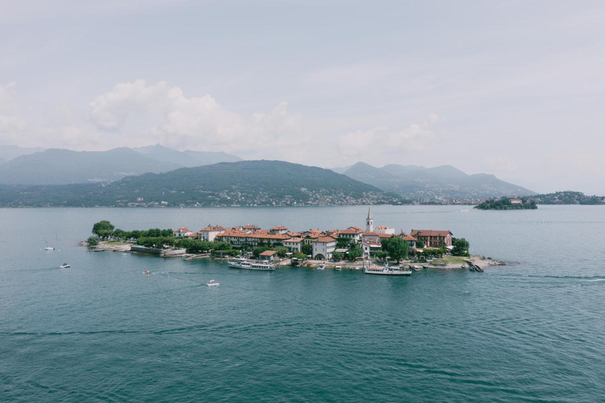 Suite Romantic Vista Lago Stresa Eksteriør billede